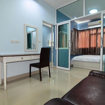 The Best Place Samut Prakan Exterior photo