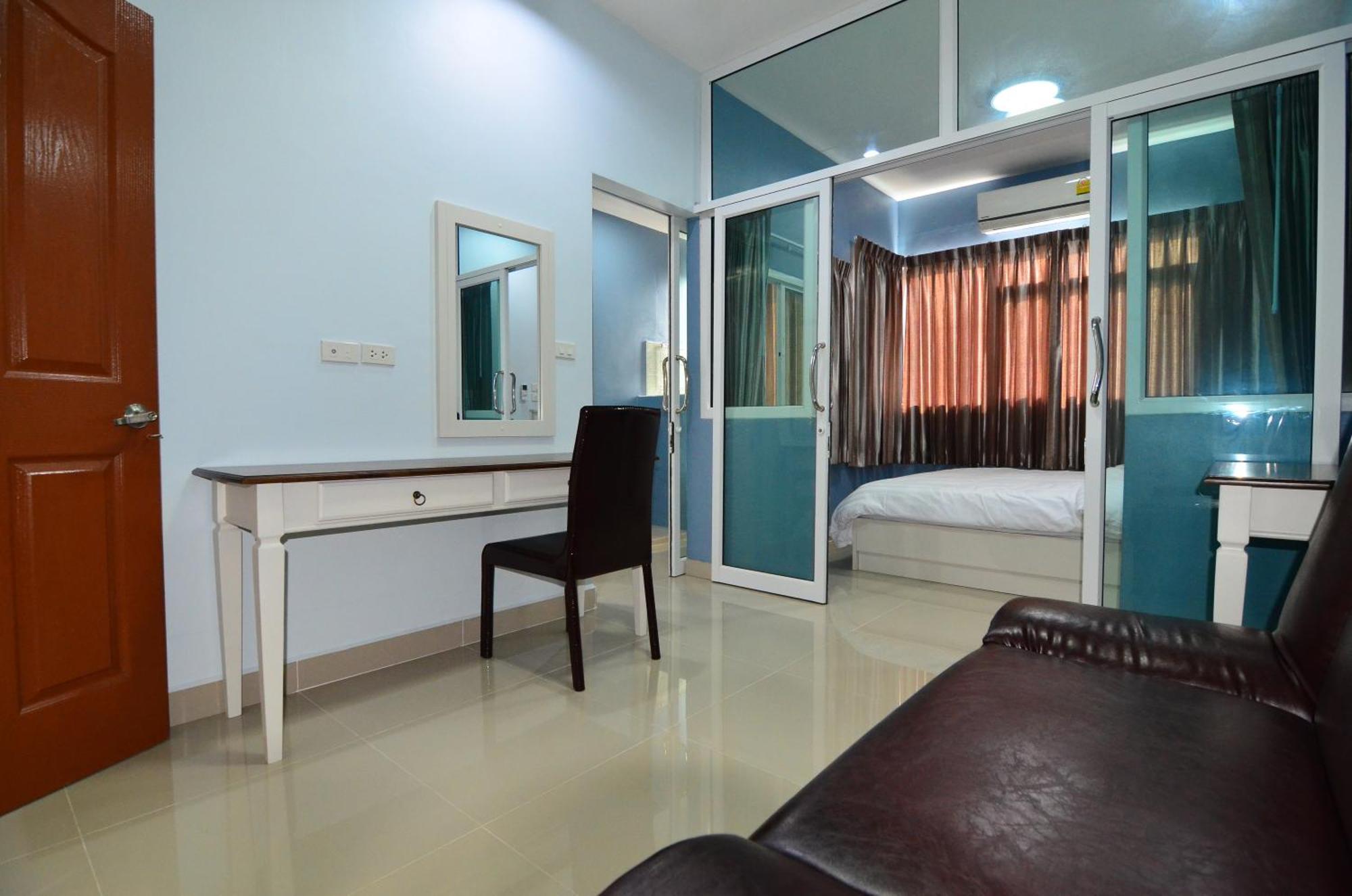 The Best Place Samut Prakan Exterior photo