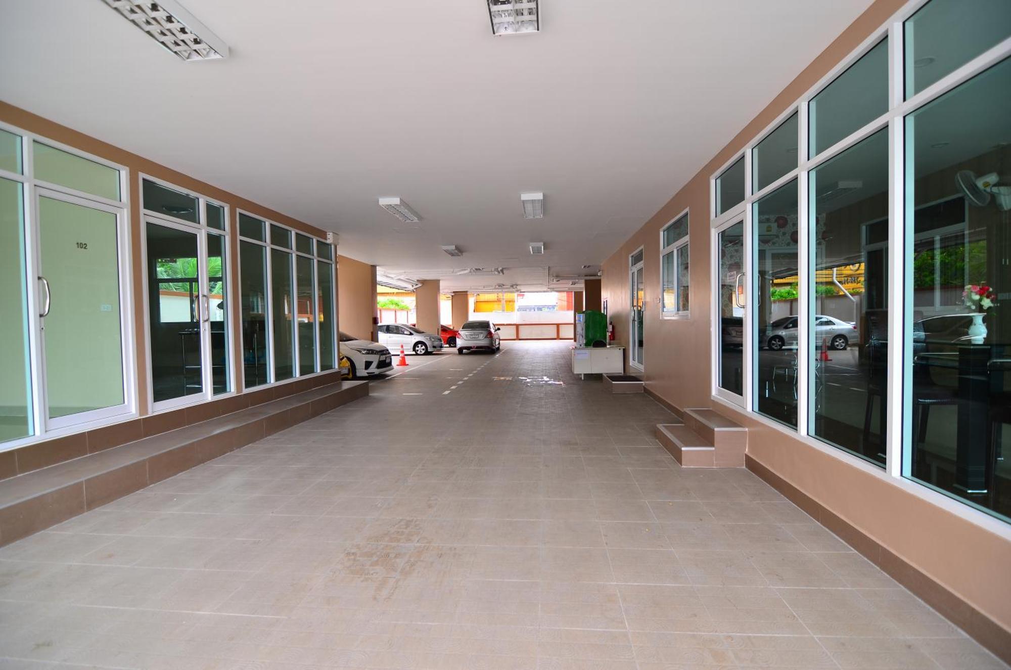 The Best Place Samut Prakan Exterior photo