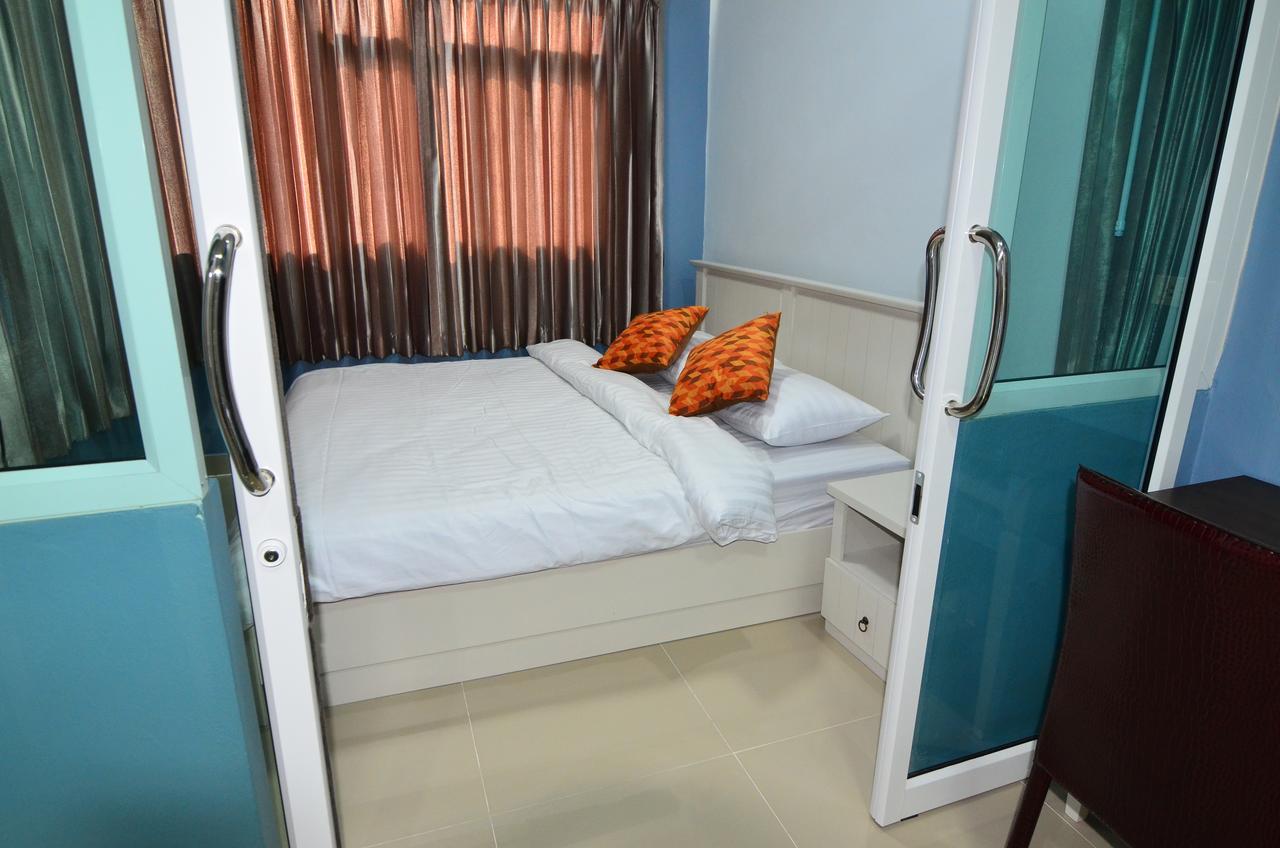 The Best Place Samut Prakan Exterior photo