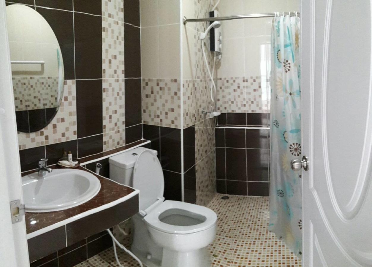 The Best Place Samut Prakan Exterior photo