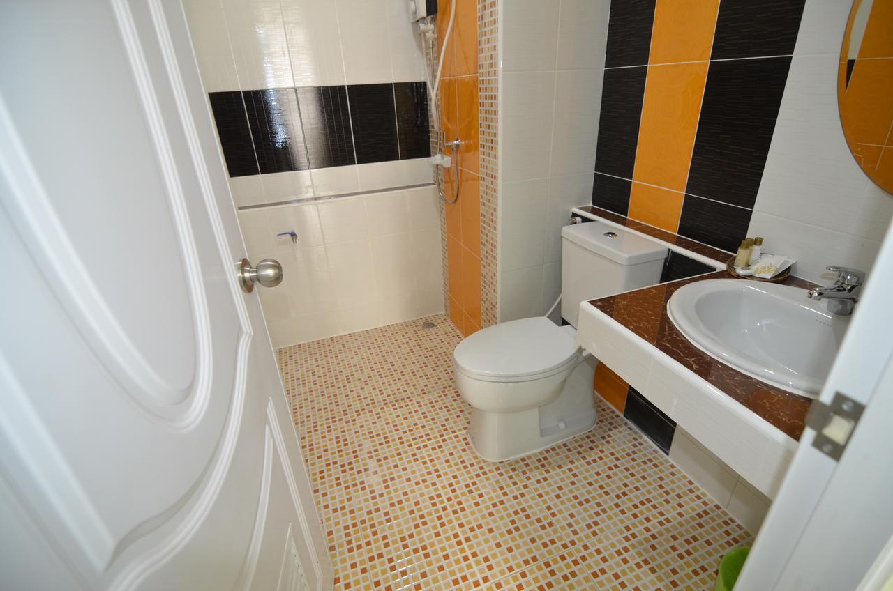 The Best Place Samut Prakan Exterior photo